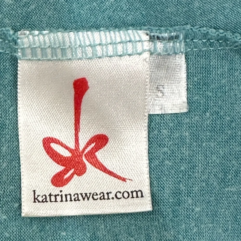 Katrina Dancewear Activewear V Neck Scrunched Short Sleeve Shirt - Image 5