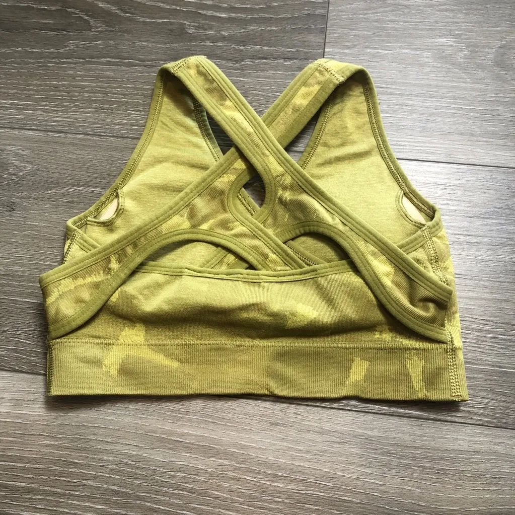 Gymshark Adapt Green Camo Seamless Sports Bra Cross Back Size Small Athletic Gym - Image 7