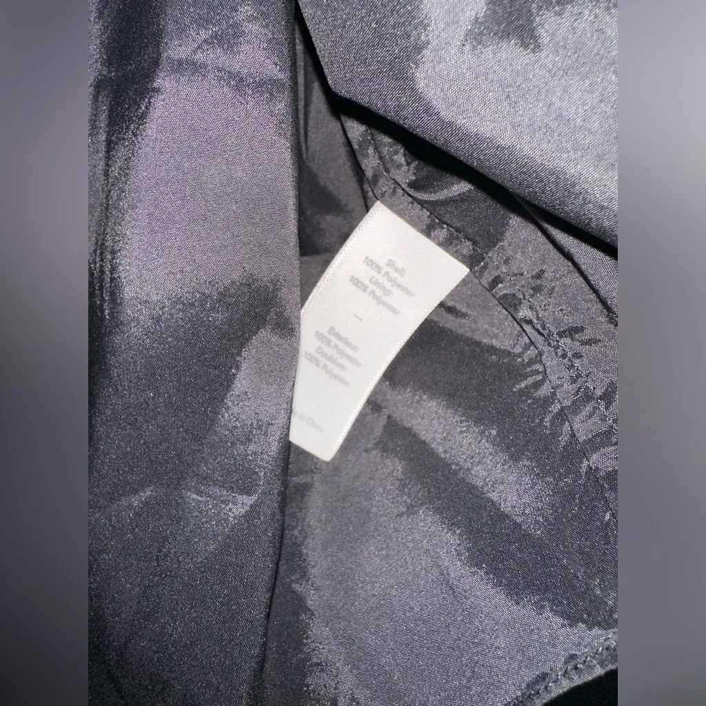 Elizabeth And James Satin Strappy Black Tank Top NWOT Size‎ S - Image 3