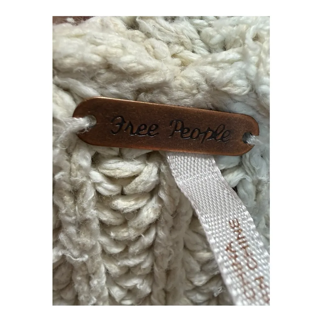 Free People Honey Bunny Crop Sweater | Small | Chunky Knit - Image 9