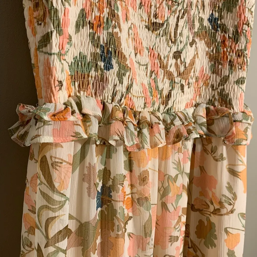 Lost + Wander Maxi Floral Flowy Dress size Medium - Image 5