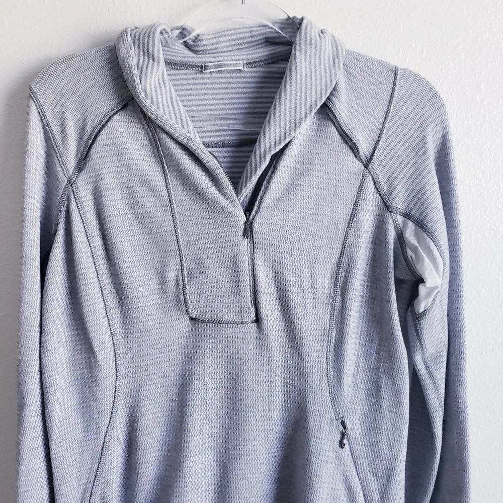 Lululemon Think Fast Pullover Striped Long Sleeve Sweater - Image 3