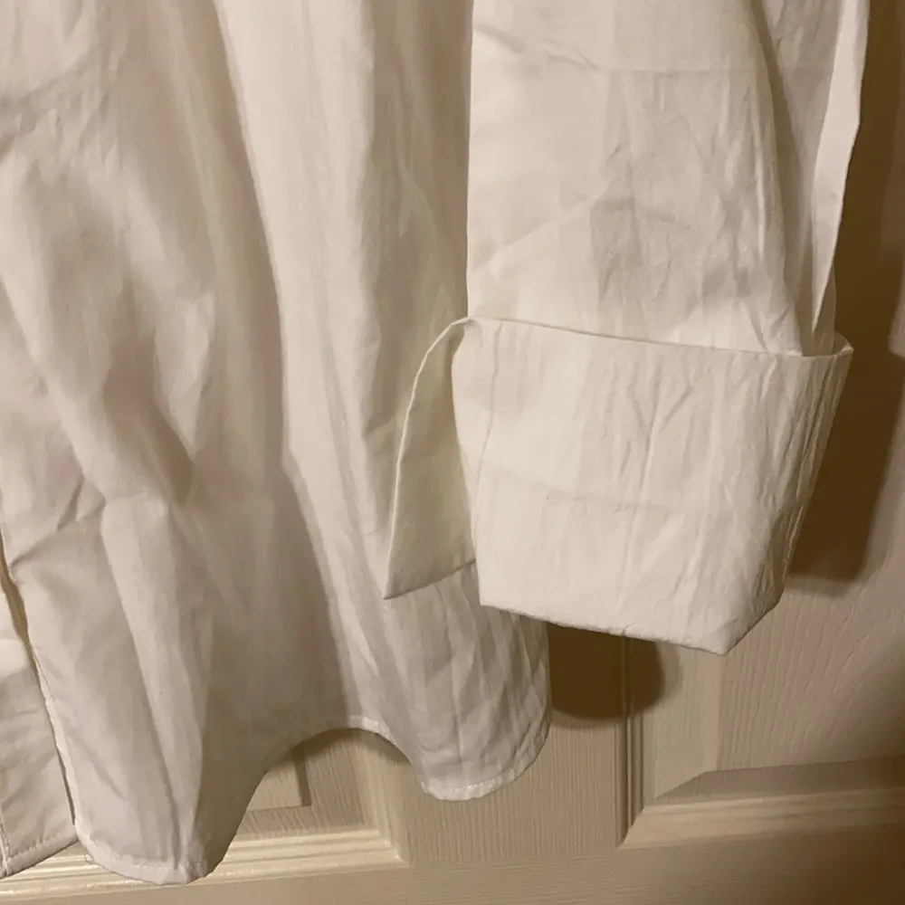 NWT Essue off the shoulder button down poplin white blouse, size large - Image 7