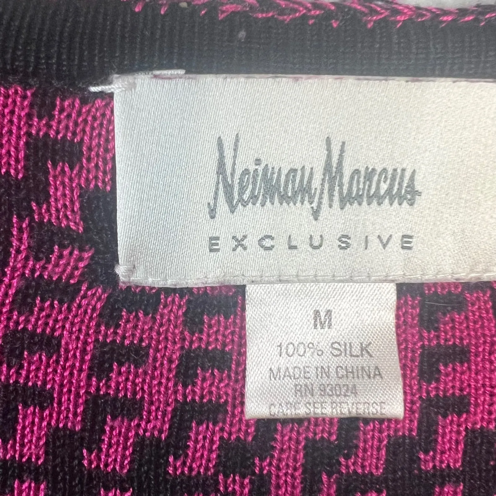 Neiman Marcus Exclusive Silk Houndstooth Fringe Cardigan Jacket Size M - Image 2