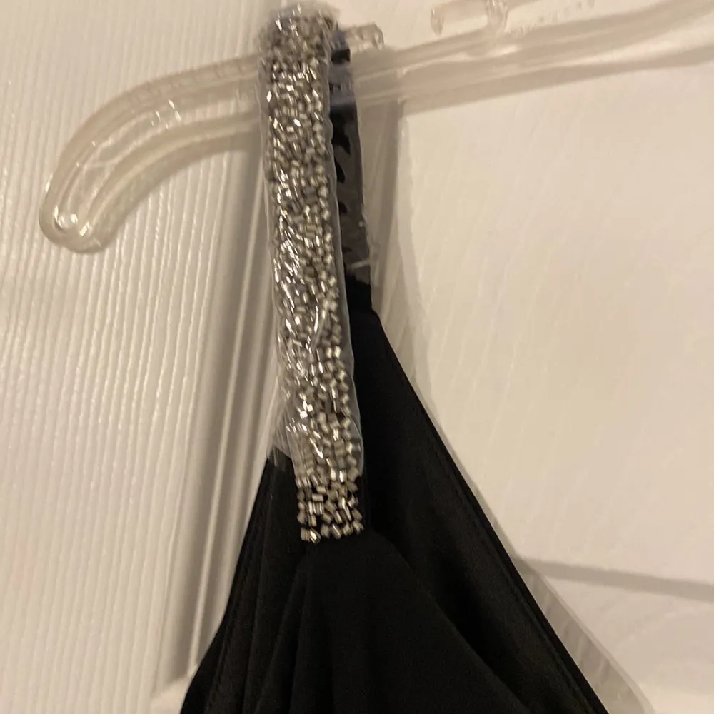 Ralph Lauren Dress so beautiful black color ,long 5.9” size 8 brand new with tag - Image 4