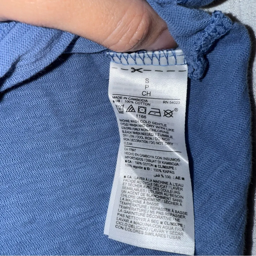 Old Navy Blue Graphic Tee with Nautical Text - Image 3