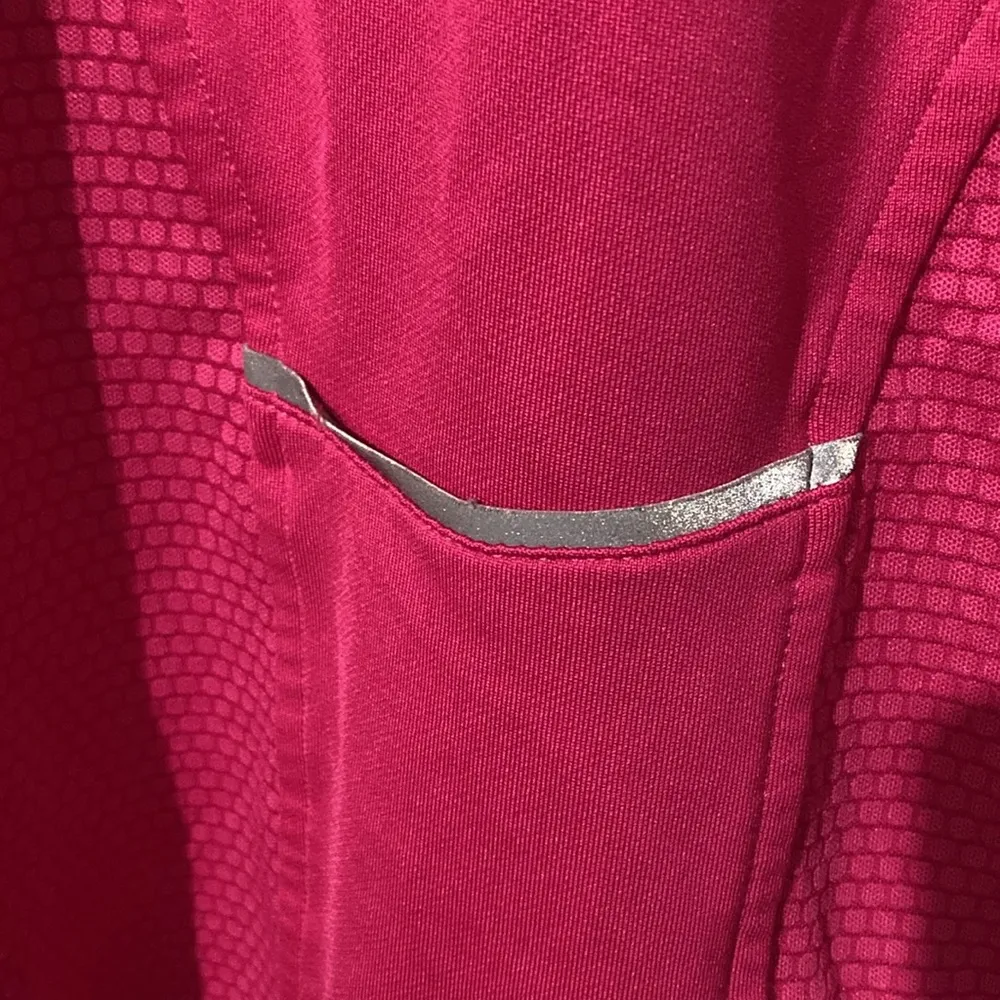 Adidas Pink 1/4 Zip Long Sleeve Reflective Back Pullover Workout Top Medium - Image 8