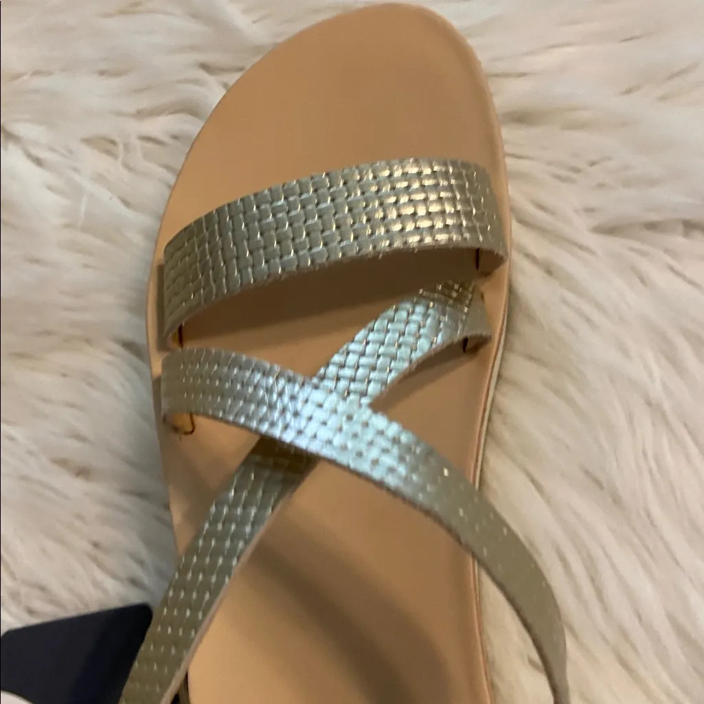 OluKai Women's Sandals in Metallic Gold size 10W brand new see all photos - Image 9