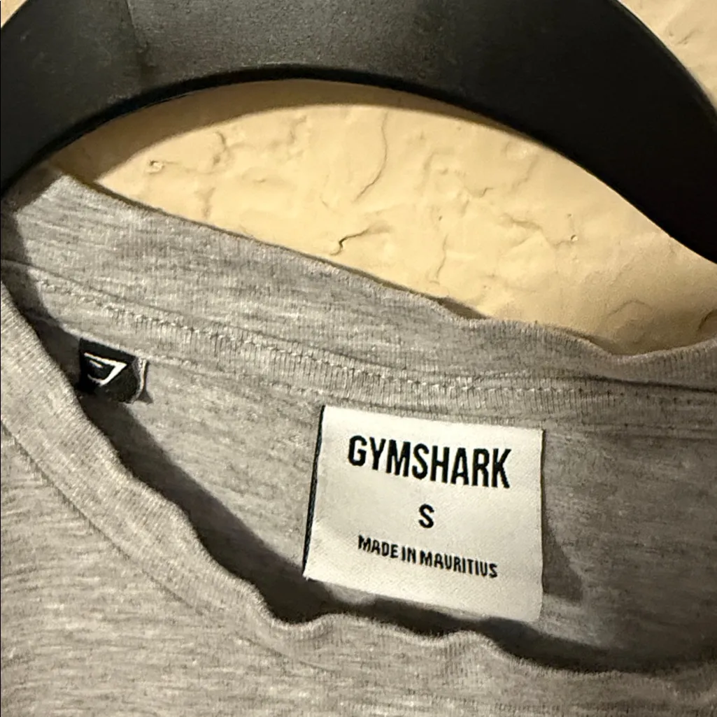 Gymshark  Heather Gray Cropped Tee - Image 2