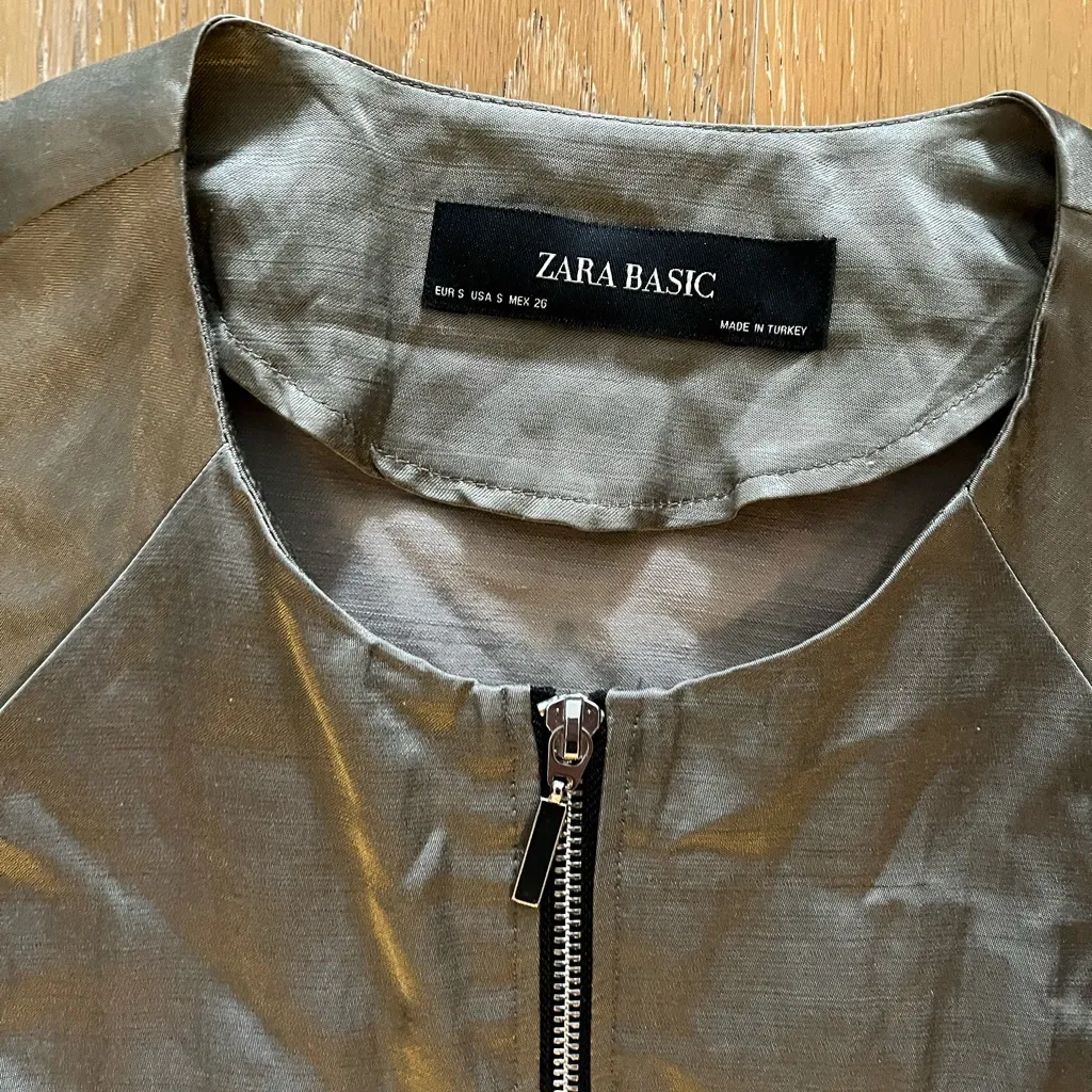 Zara Metallic Green Bomber Jacket - Image 4