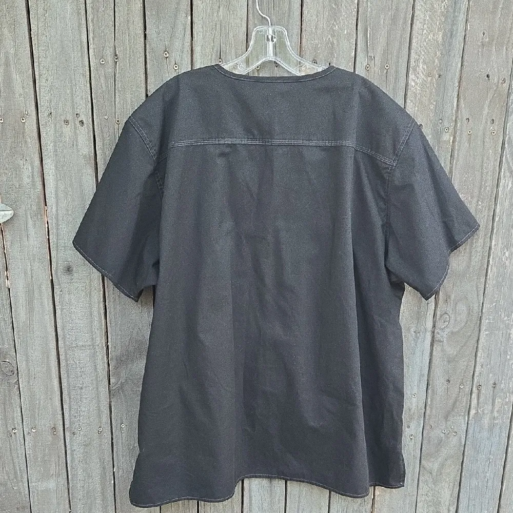 Carhartt Black Short Sleeve Tee V-Neck - Image 4