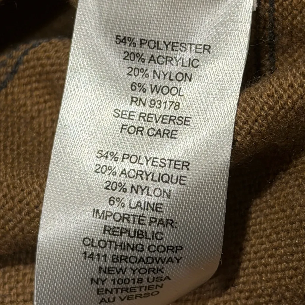 Tahari Oversized Crew Neck Sweater - Image 5