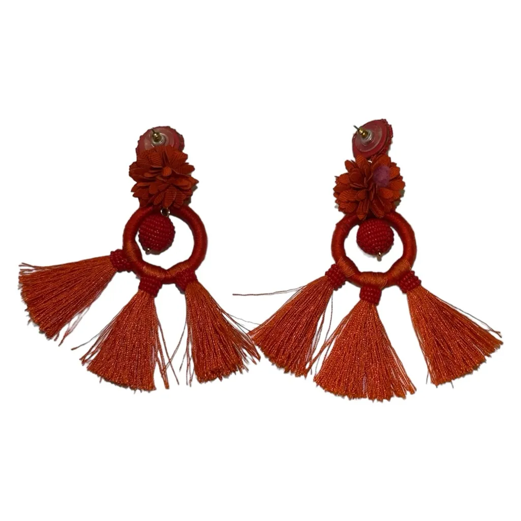 Red Beaded Women Boho Style Tassel Statement Earrings - Image 3
