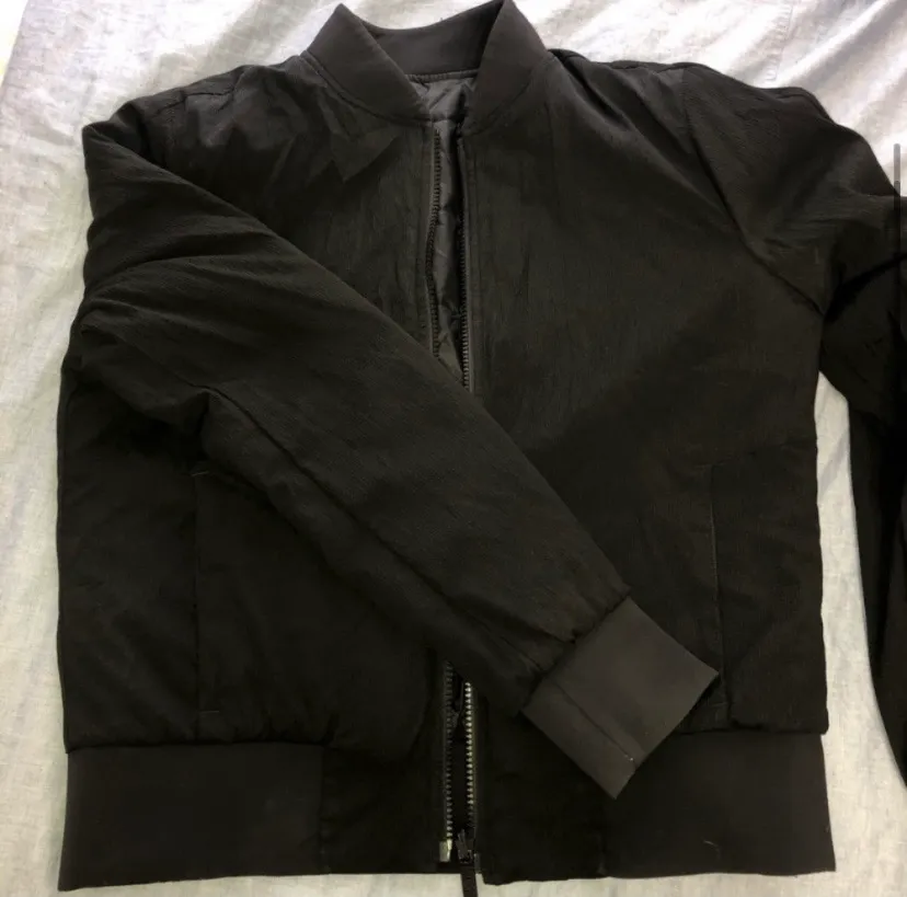 Lululemon Nonstop Bomber Reversible Jacket - Image 7