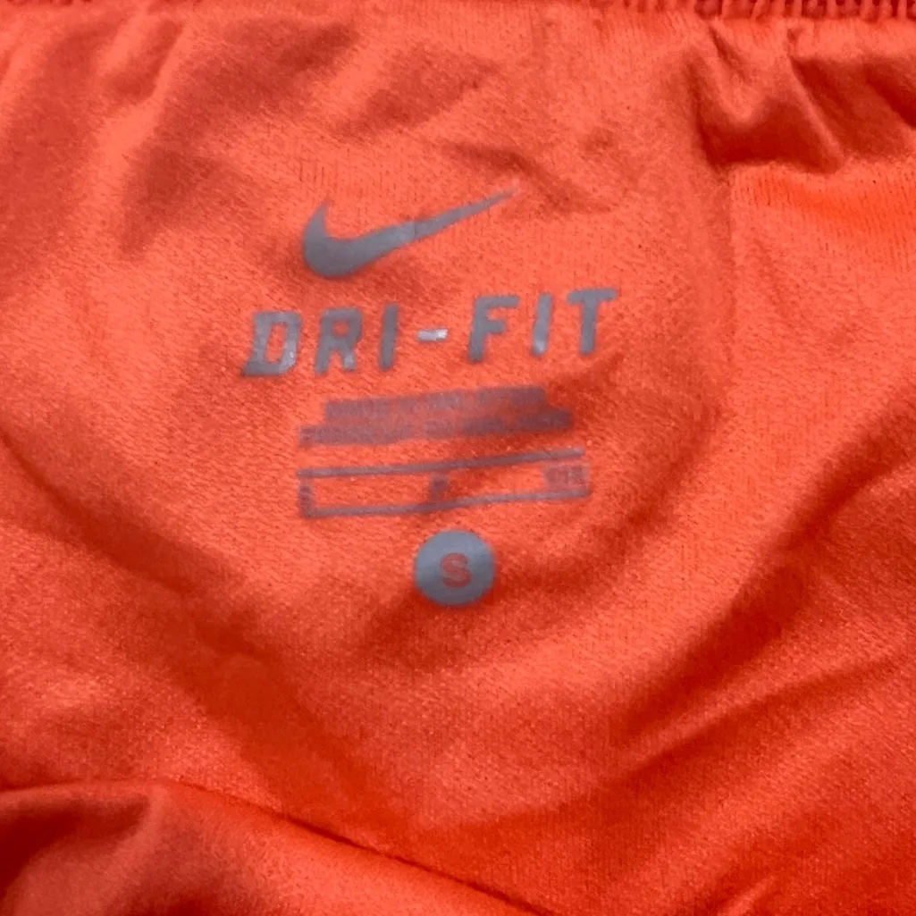 Nike shorts - Image 5