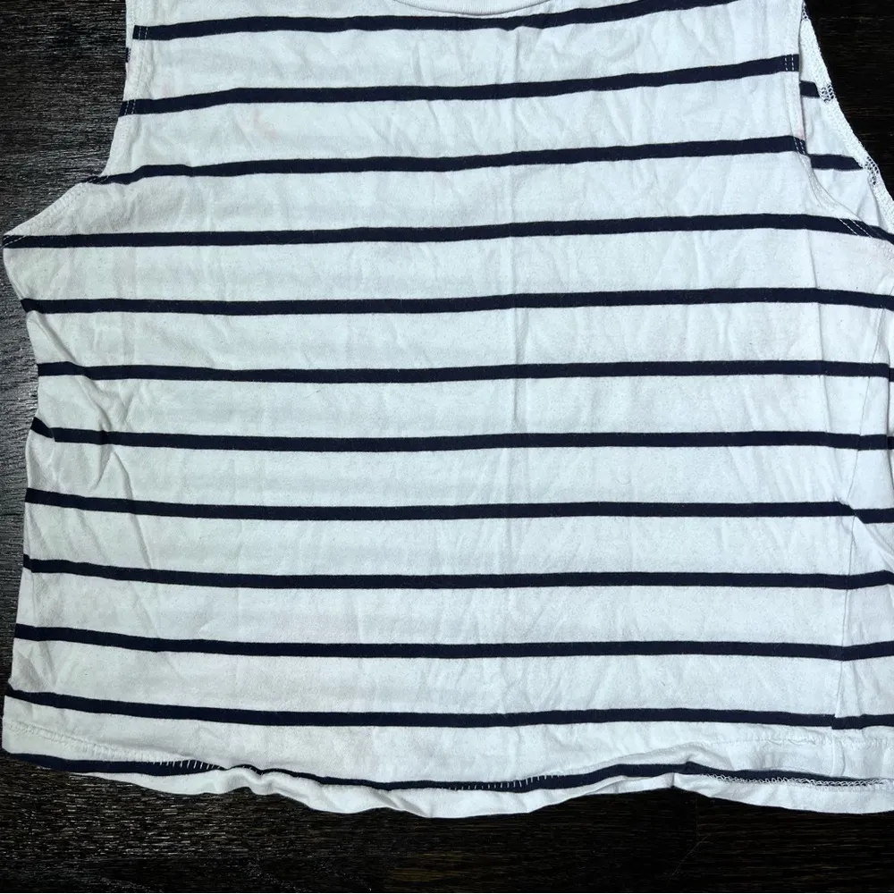 Organic Cotton Striped Sleeveless Cropped Tank Top - Image 3