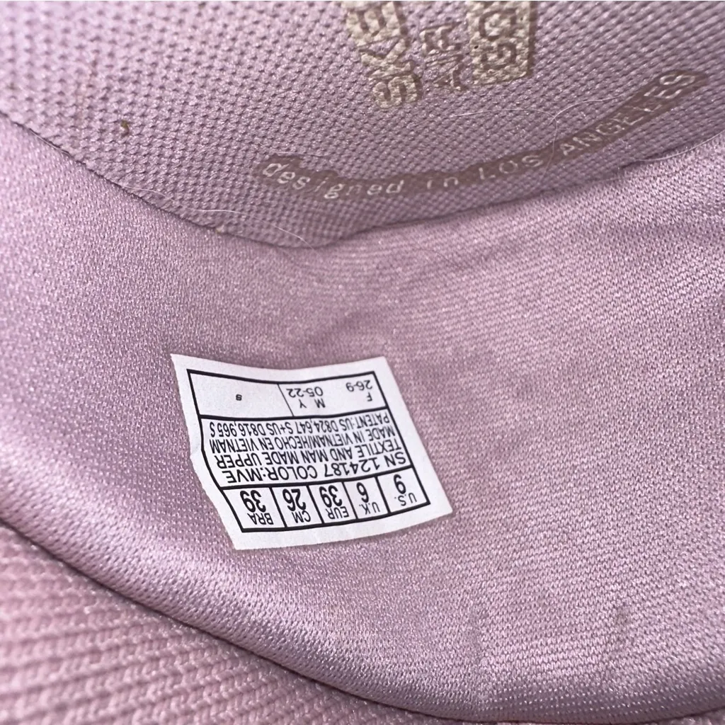 EUC SKECHERS Air Cooled Goga Mat Sneakers in Mauve - size 9 - Image 7