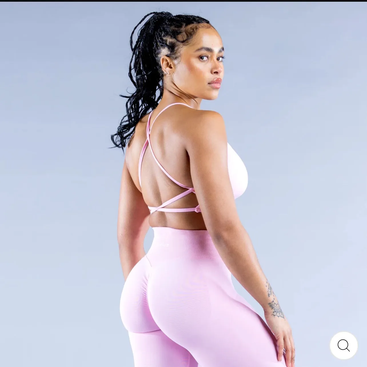 Dynamic Backless Sports Bra - Image 4