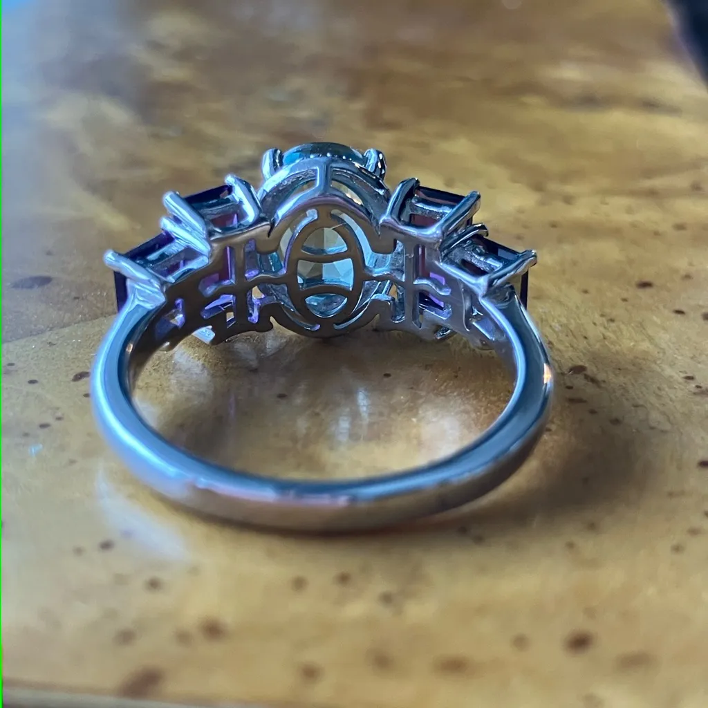 Teal Color Changing African Amethyst Ring Size 7 Silver - Image 6