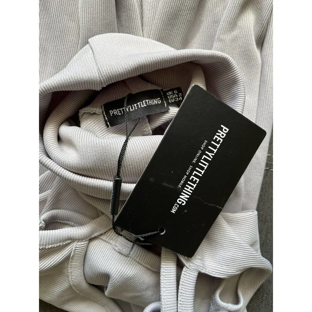 Pretty Little Thing Ribbed Bodycon Turtleneck Cutout Long Sleeve Sweater Sz 2 - Image 6