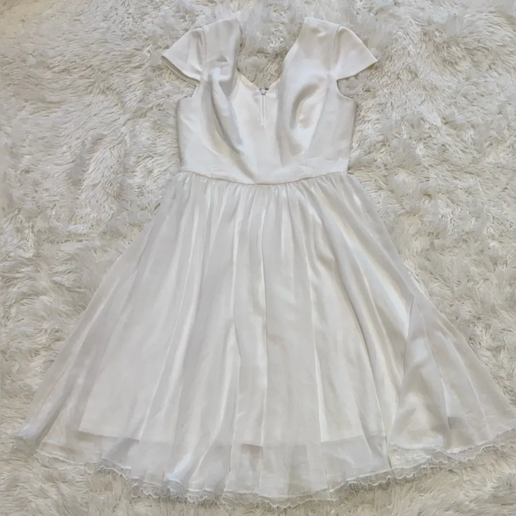 NWOT Dress the Population Dress Fit & Flare Corey white Chiffon Cocktail Sz M - Image 4