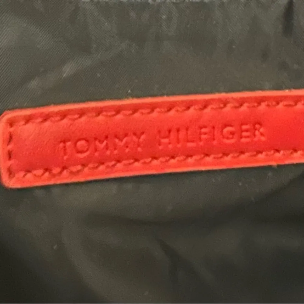 Tommy Hilfiger Black Women's Bag-Preowned - Image 5