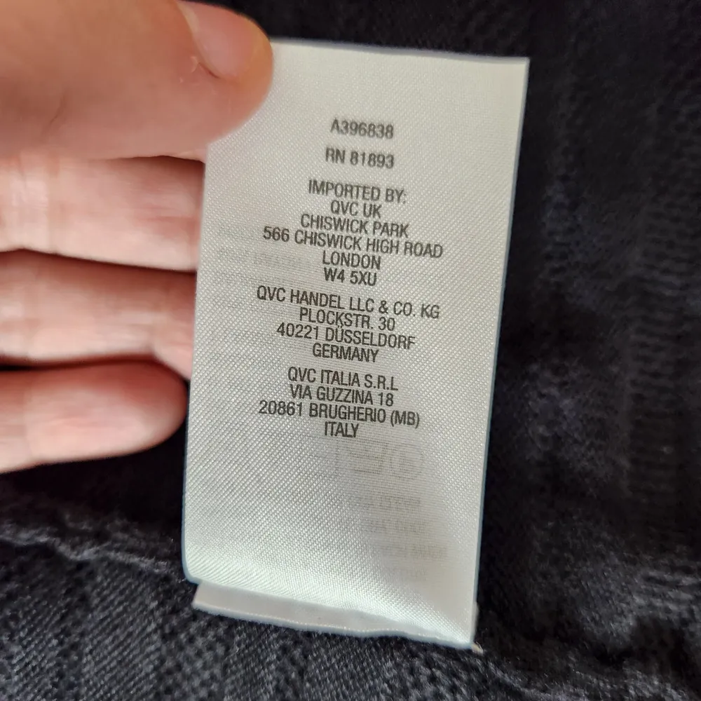 Isaac MIzrahi Live! Cascade - Image 13