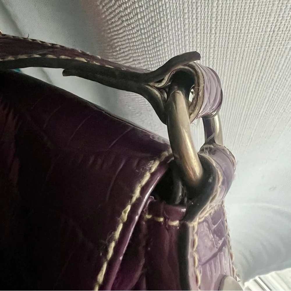 Liz & Co Purple Faux Crocodile Purse - Image 11