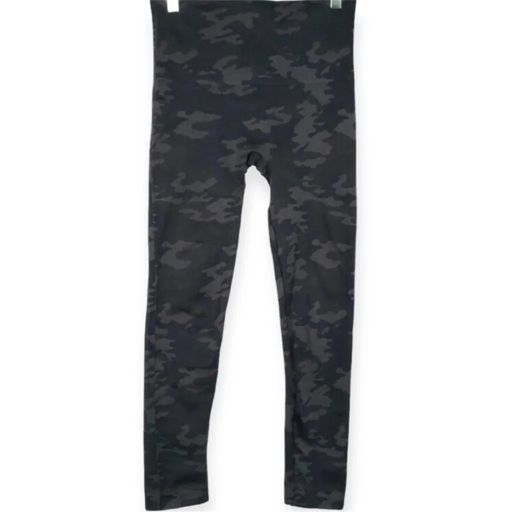 SPANX Look At Me Now Seamless Shapewear Leggings Size Medium New - Image 7