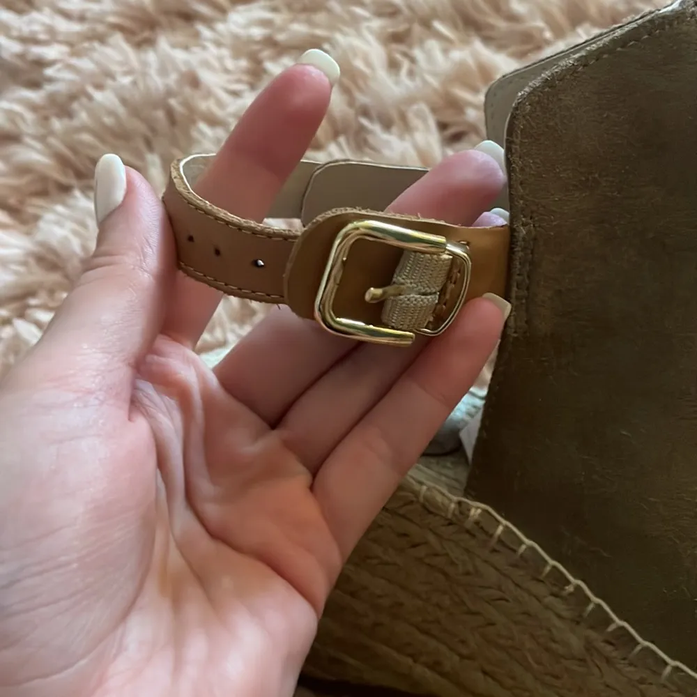 Seychelles Taupe Suede Espadrilles Wedge Sandals - Image 7