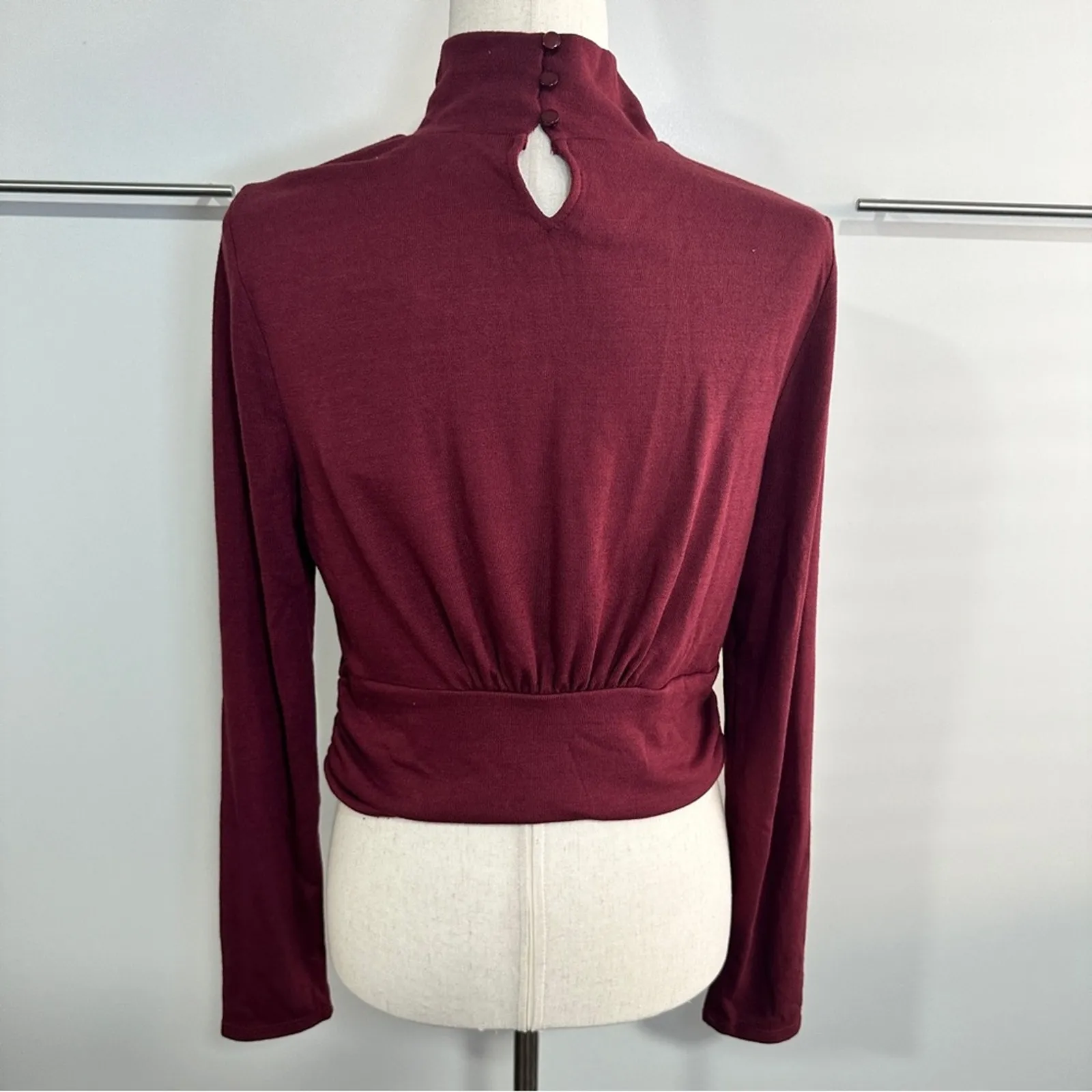 Brea Canyon Size L Rosa Claret Keyhole Turtleneck Blouse cropped business casual Pink Size L - Image 5