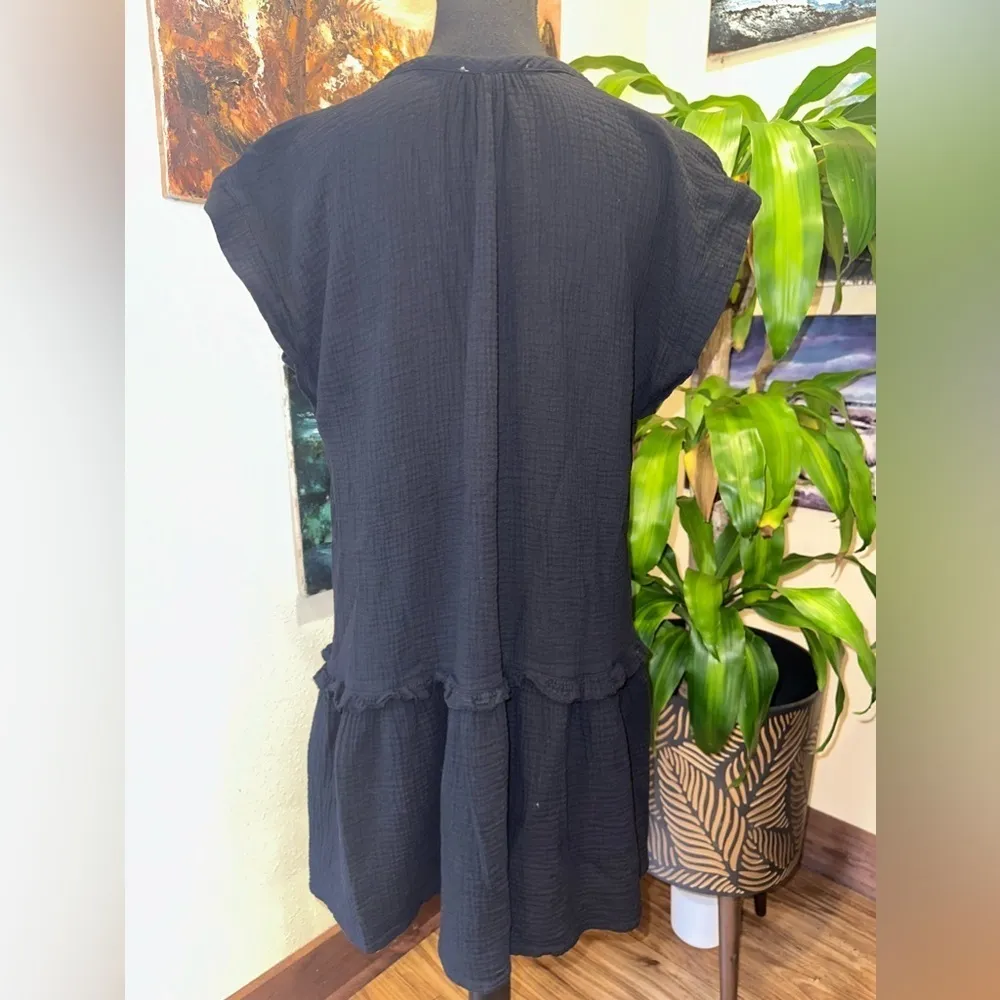 EUC EE:SOME BLACK BABYDOLL SHORT SLEEVE DRESS WITH BOTTON RUFFLE SZ L Size L - Image 5