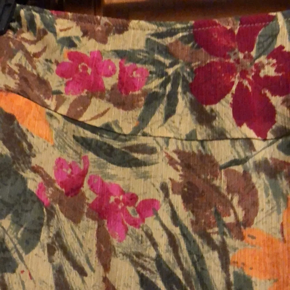 NWT RQT Green Floral Skirt XL - Image 3