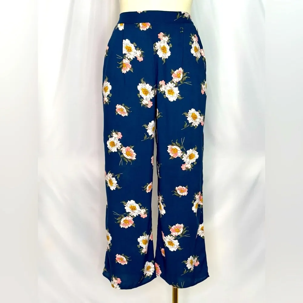 Xhilaration Women's Floral Print Palazzo Pants (811) - Image 2