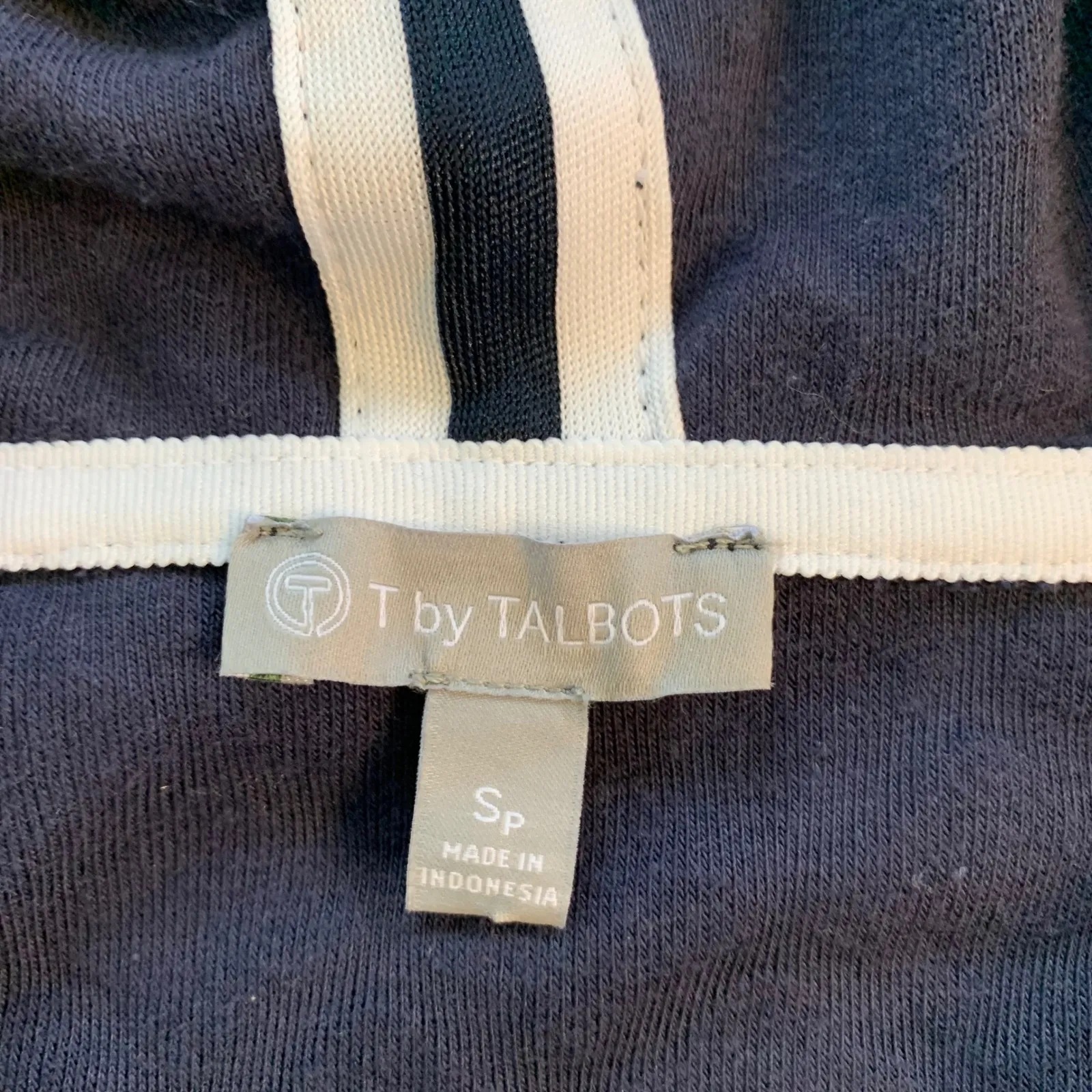 T by Talbots‎ Terry Cloth Navy Diamond Textured V Neck Hooded Pullover Top SP Blue Size undefined - Image 3
