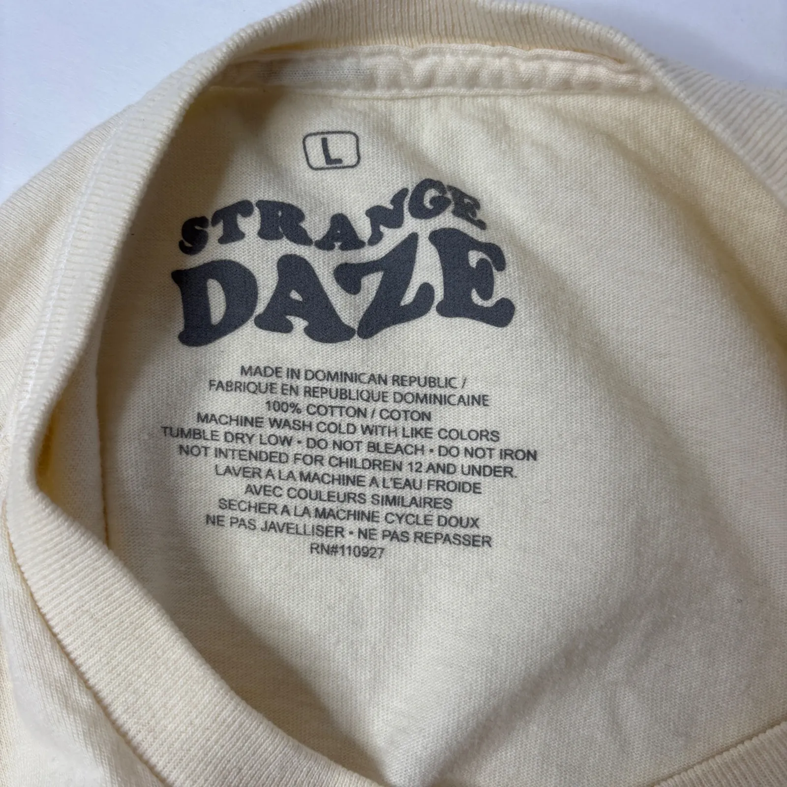 Strange Daze T Shirt Golden Lab Dog‎ Cowboy Hat Graphic Print Cream L Cotton Yellow Size L - Image 3