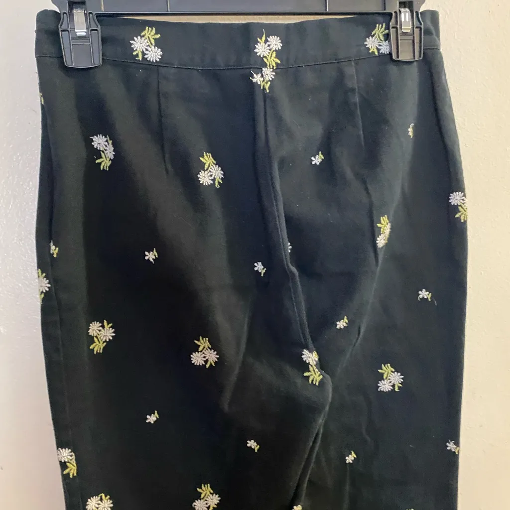Urban Outfitters Womens Black Pants S Small 26” Embroidered Flowers Allover - Image 6