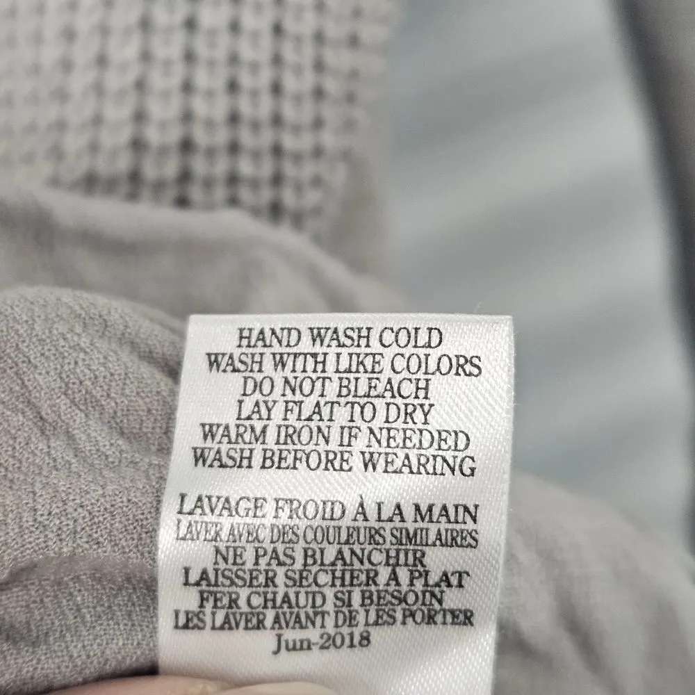 Altar'd State Mixed Media Ruffle Hem Sweater Womens Size S V-Neck Knit Gray - Image 6