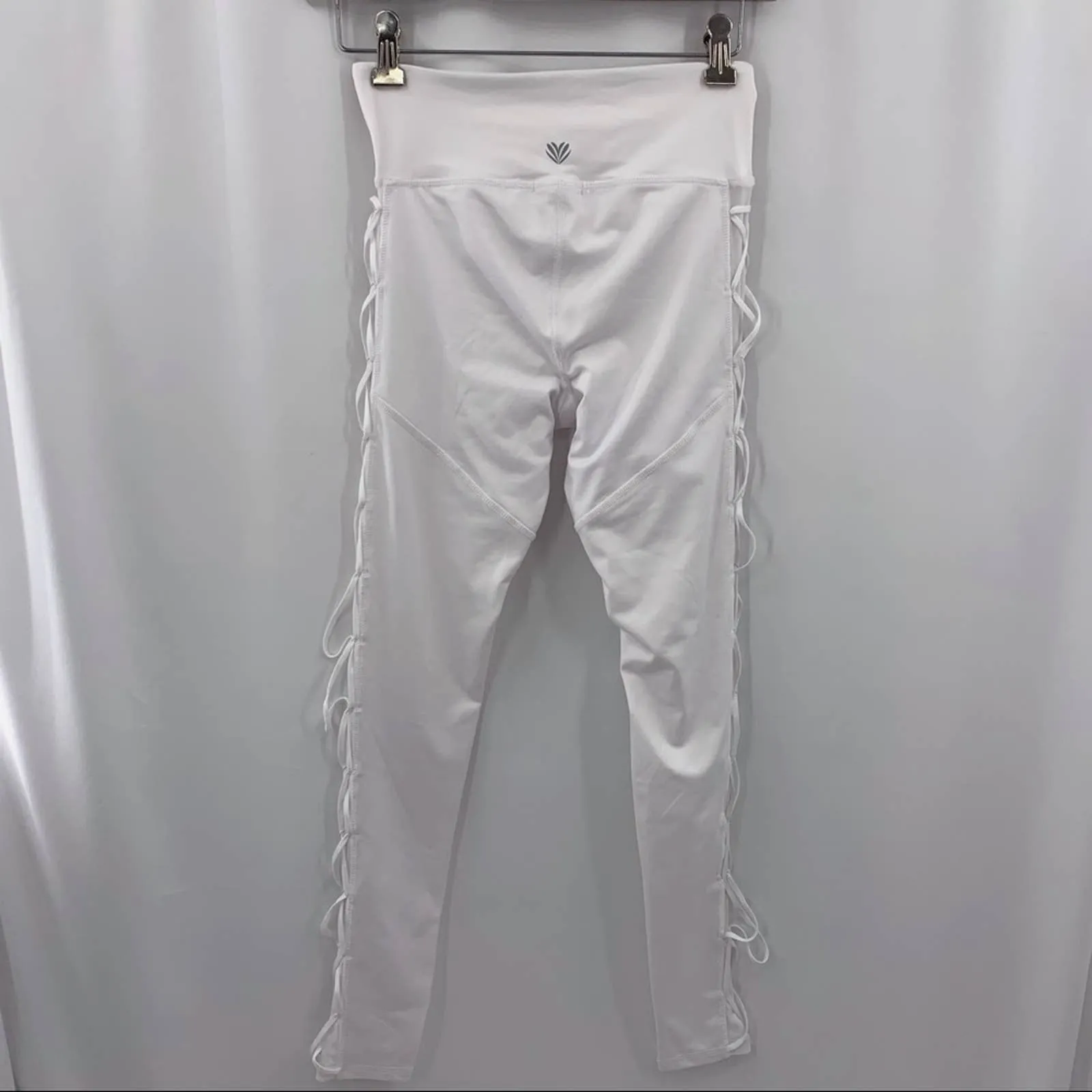 Forever 21 white side lace activewear‎ legging XS - Image 2