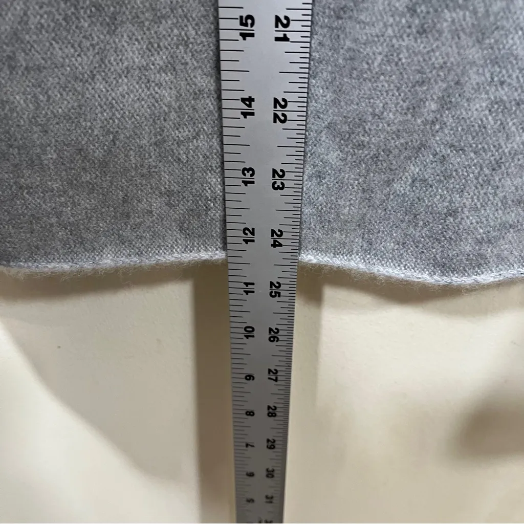 NWT VINCE Stone Grey Cashmere Boxy Turtleneck Sweater small 100% cashmere - Image 5