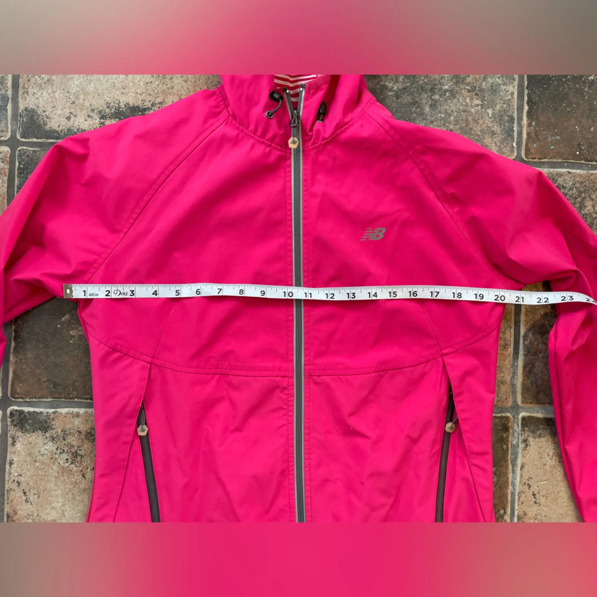 New Balance NB Women’s Full Zip Pink Lined Hoodie Jacket Size Medium - Image 9