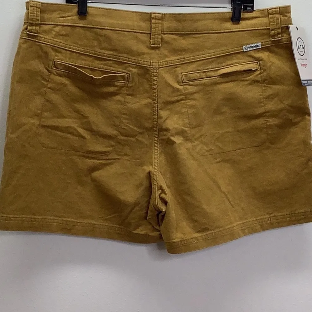 Wrangler Size 20Avg All Terrain Gear Corduroy Hike Shorts Mid Rise Regular Fit. - Image 4