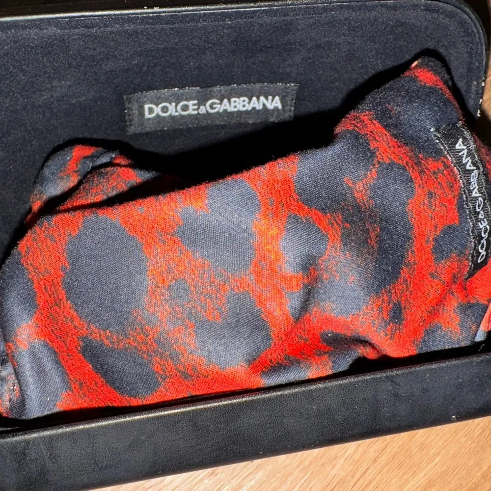 DOLCE & GABANNA RED CHEETAH / LEOPARD PRINT AVIATOR SUNGLASSES W BOX & CARDS - Image 8
