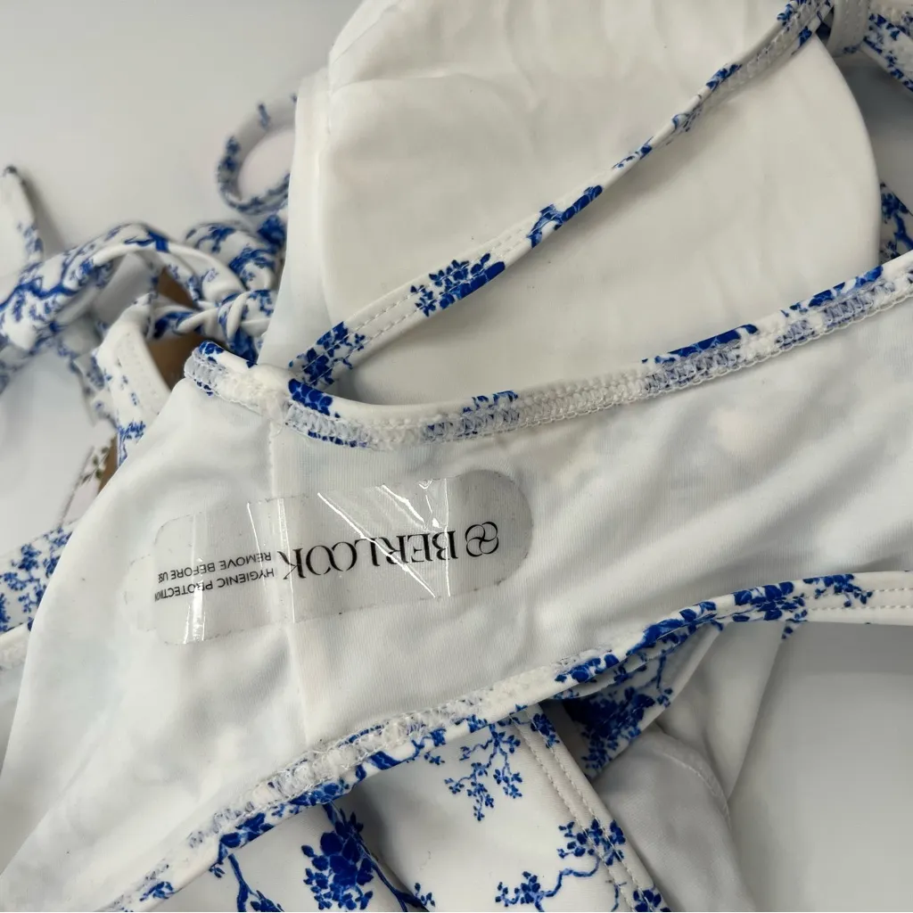 NWT BERLOOK FRENCH TOILLE SCENE ONE PIECE SWIM XL White - Image 5