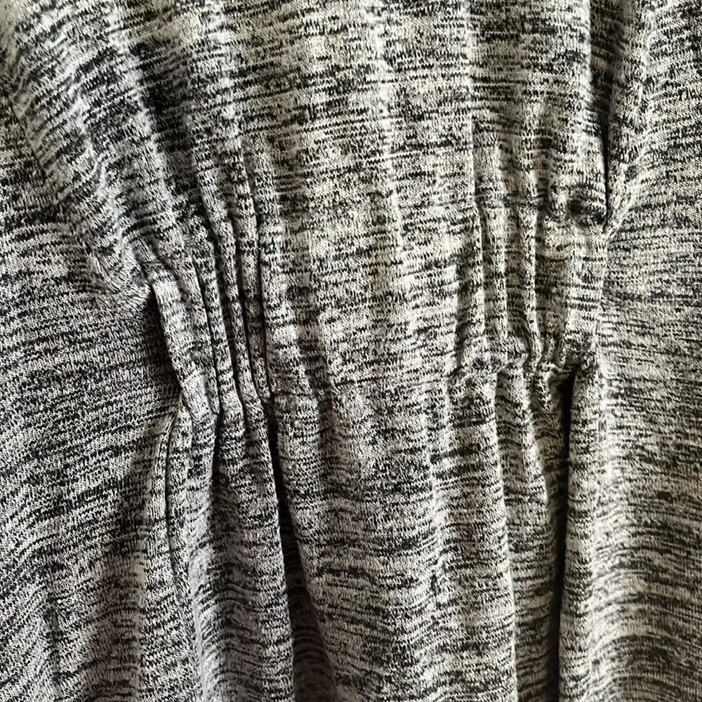 Twenty One stretchy vest with pointed hem - Image 7