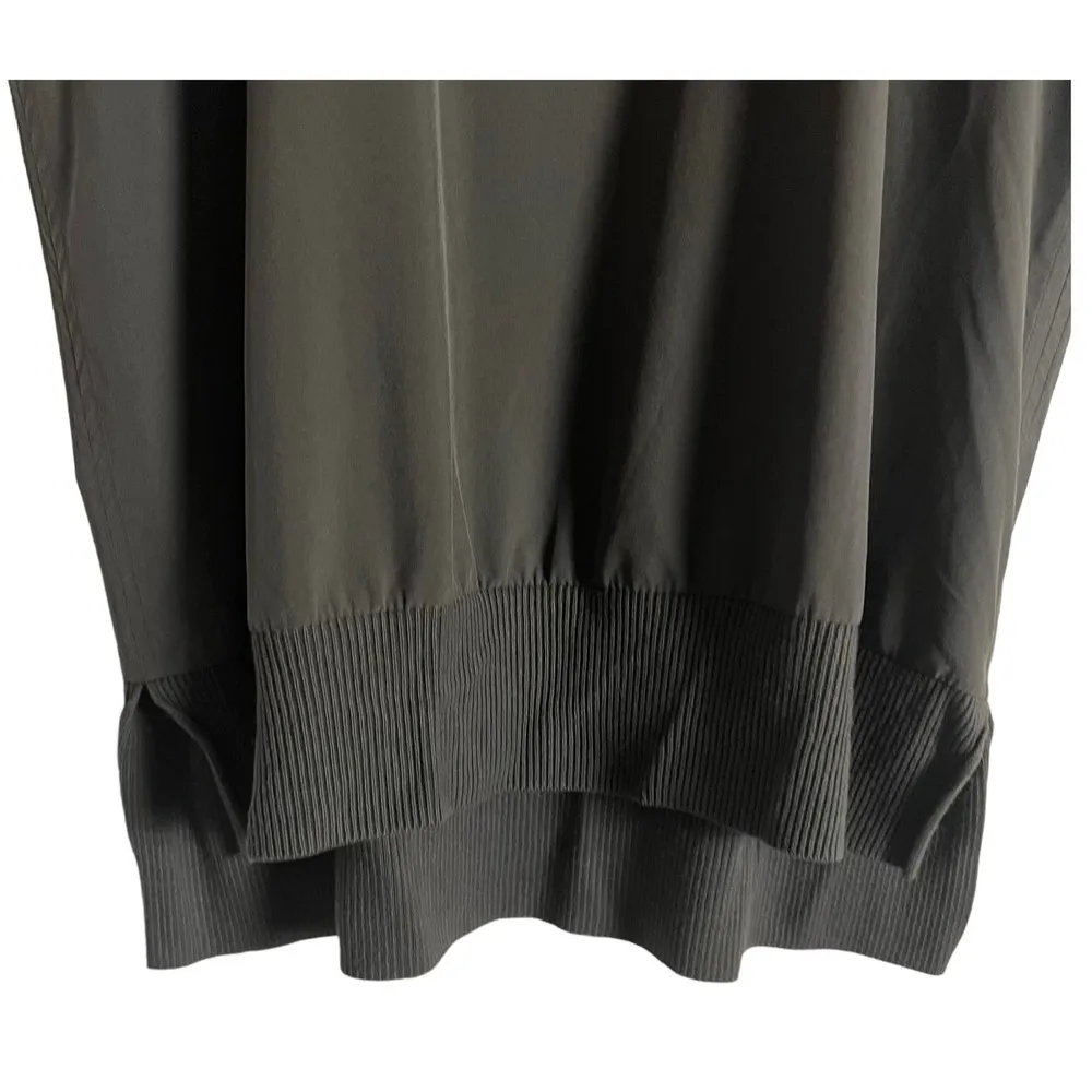 Athleta Zephyr Short Sleeve Tee in Arbor Olive Green Size Small - Image 6