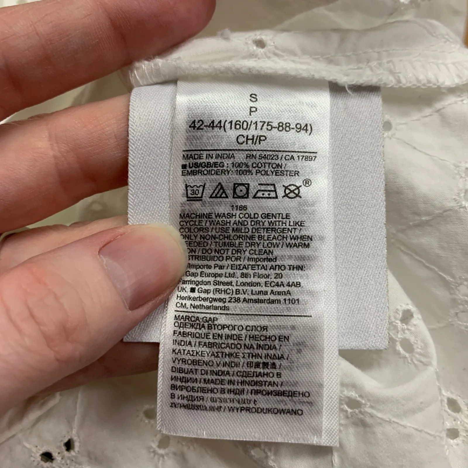 GAP White Eyelet‎ Embroidered Button Down Shirt Long Sleeve Classic Fit Women S - Image 6