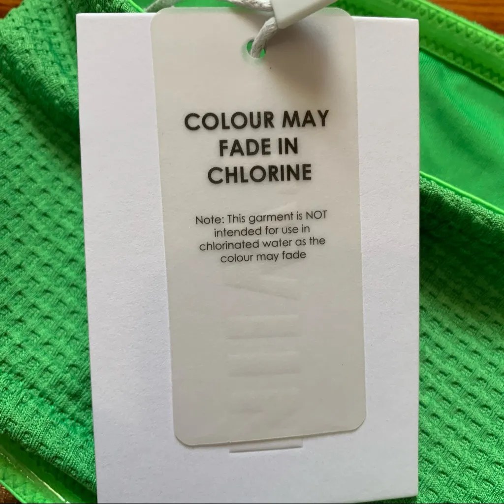 TWIIN Vince Bandeau Jacquard Lime Strapless Bikini Top NWT Size Small - Image 7