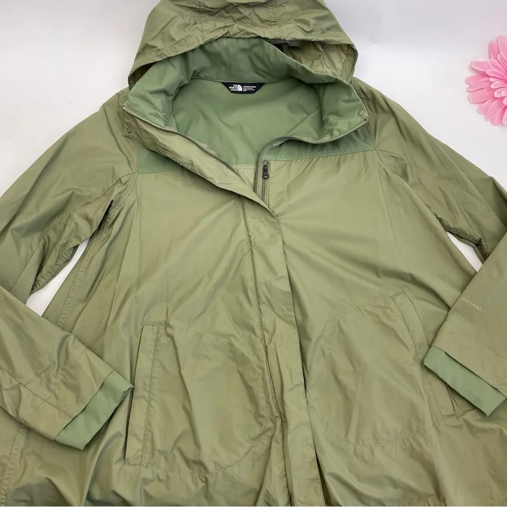 The North Face  Flychute A-Line Jacket Moss Green Windwall Rain Outdoor - Image 6