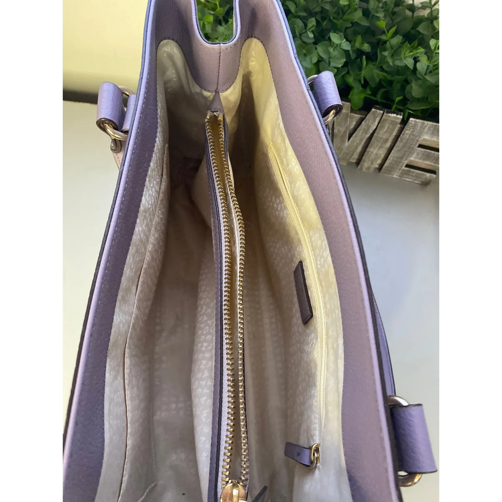 Kate Spade New York Wellesley Elena Lilac Leather Tote Bag Shoulder Handbag Purple - Image 10